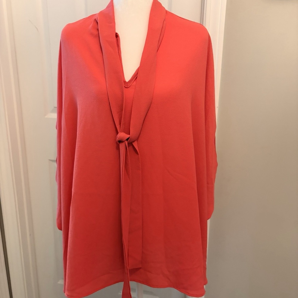 KLD Signature Coral Red Tie-Neck Tunic Blouse Boutique Chic Med Bubble Hem Drape